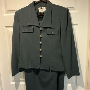 Kasper Dark Green Women's Tailored Blazer with Gold Buttons